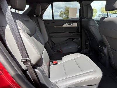 2027 Ford Explorer Active w/200A Pkg
