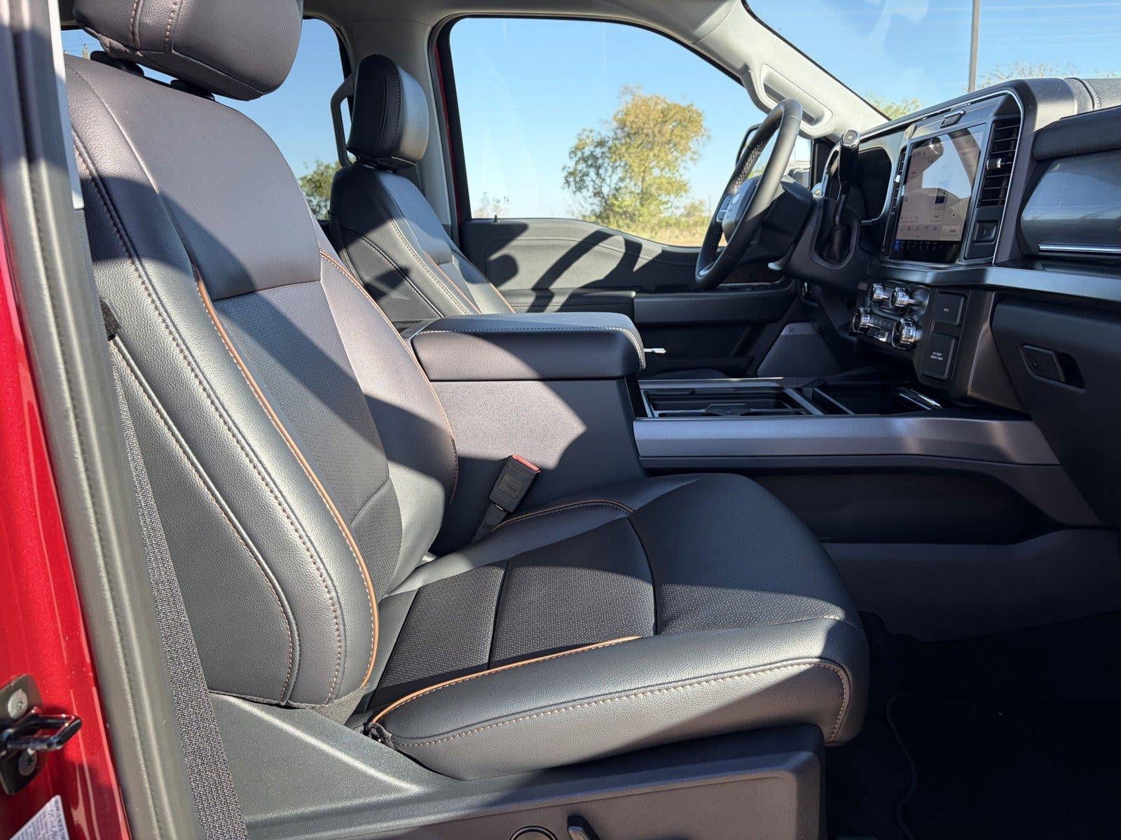 2027 Ford Super Duty F-250 SRW LARIAT
