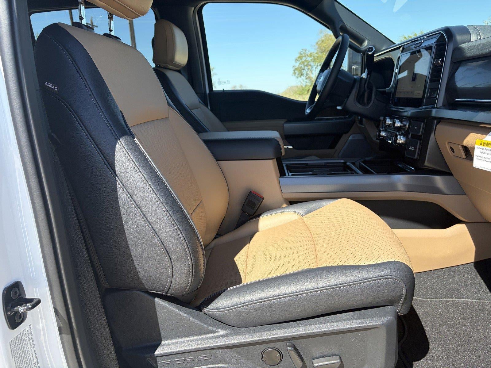 2027 Ford Super Duty F-250 SRW LARIAT
