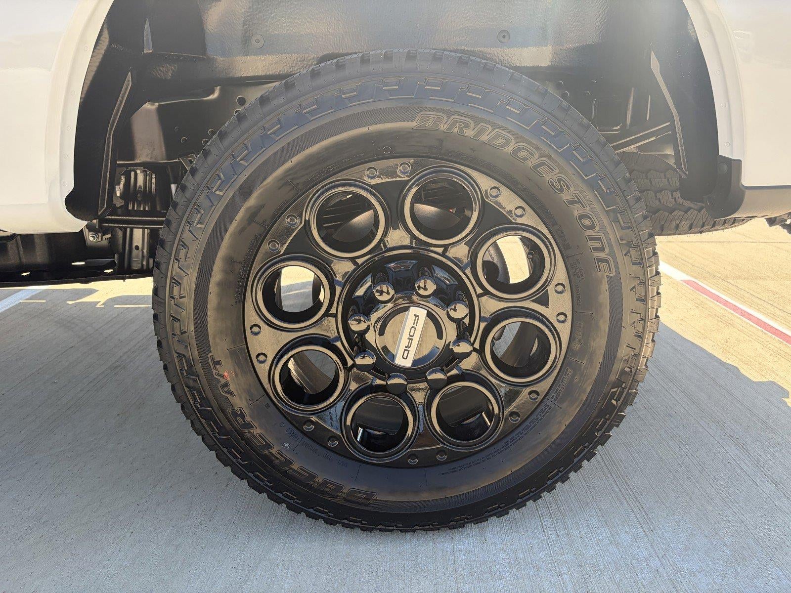 2027 Ford Super Duty F-250 SRW LARIAT