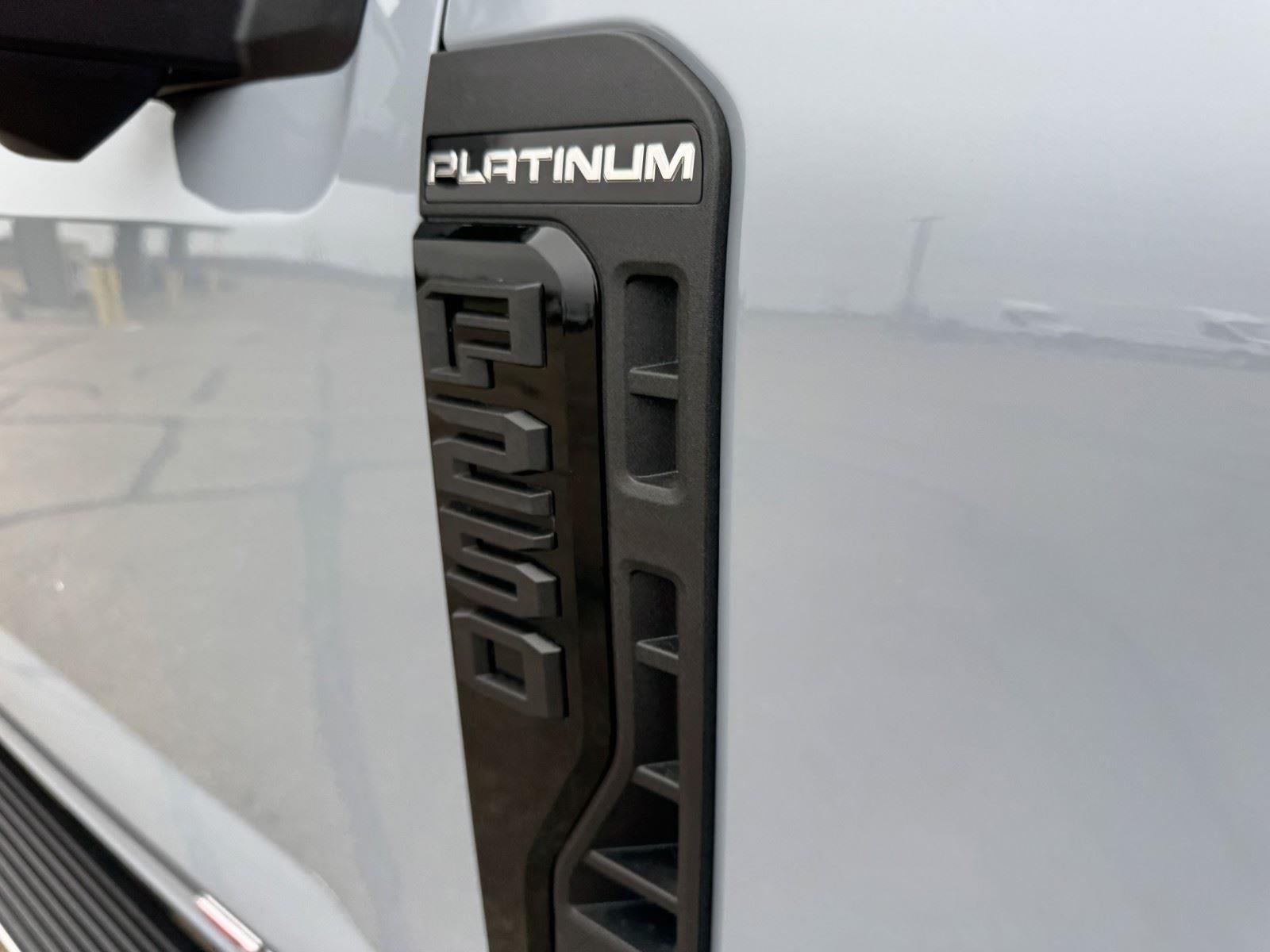 2026 Ford Super Duty F-250 SRW Platinum