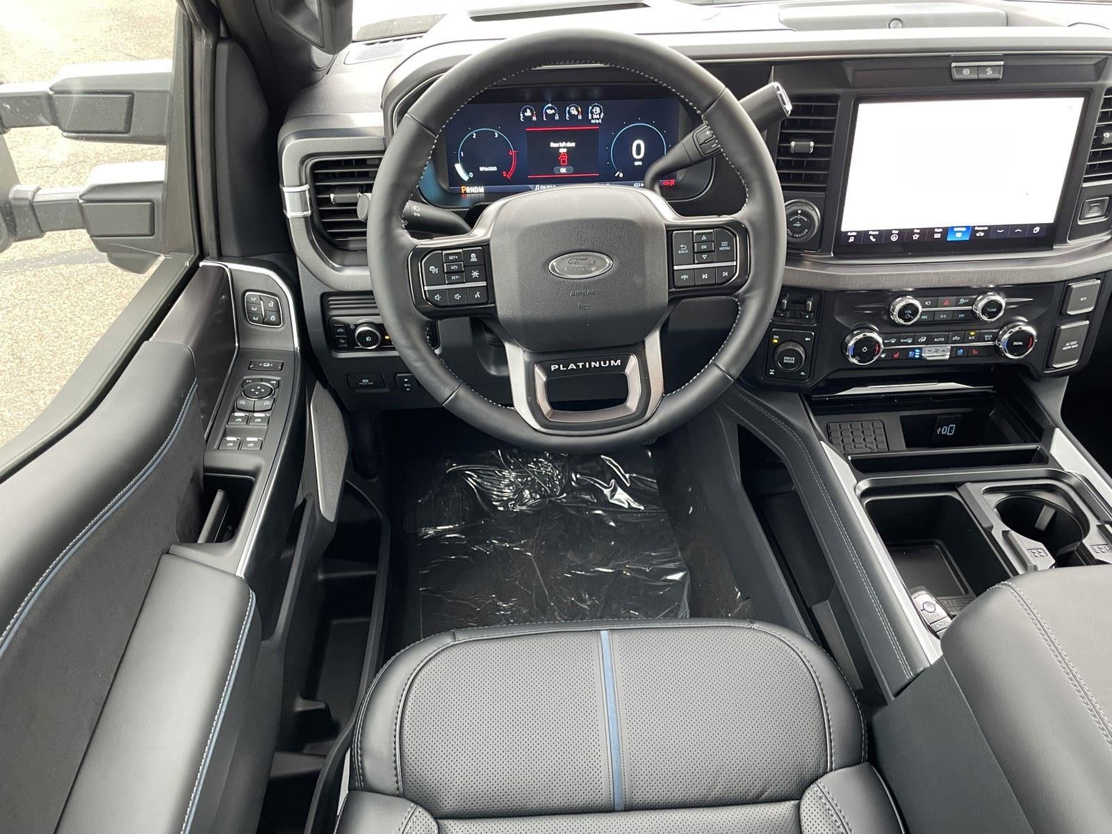 2026 Ford Super Duty F-250 SRW Platinum