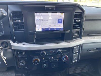 2026 Ford Super Duty F-350 SRW XLT