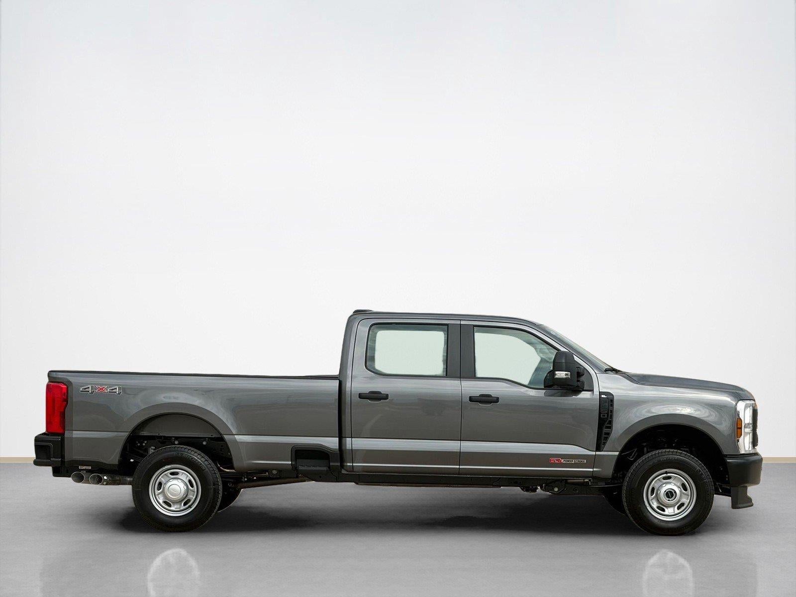 2027 Ford Super Duty F-350 SRW LARIAT