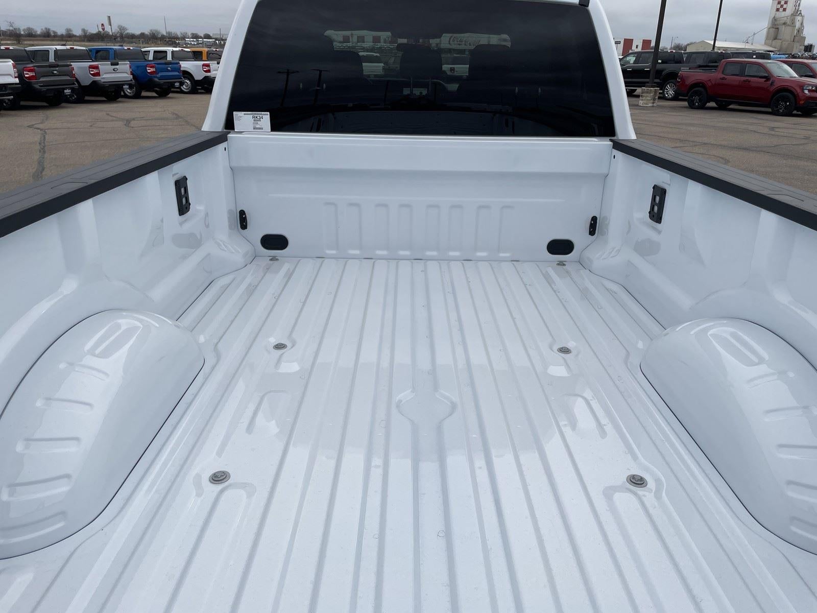 2026 Ford Super Duty F-350 SRW XLT