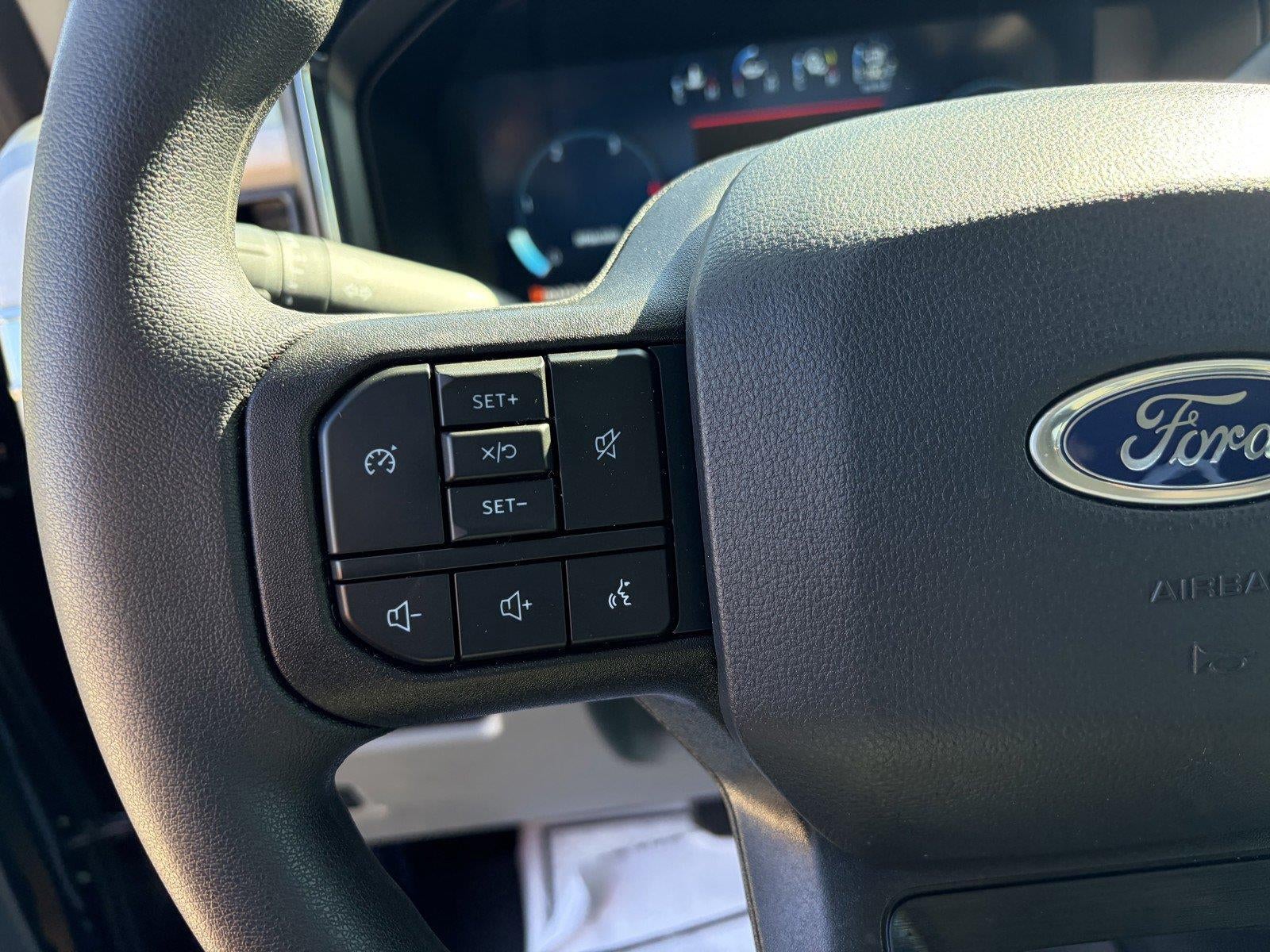2026 Ford Super Duty F-350 DRW XLT