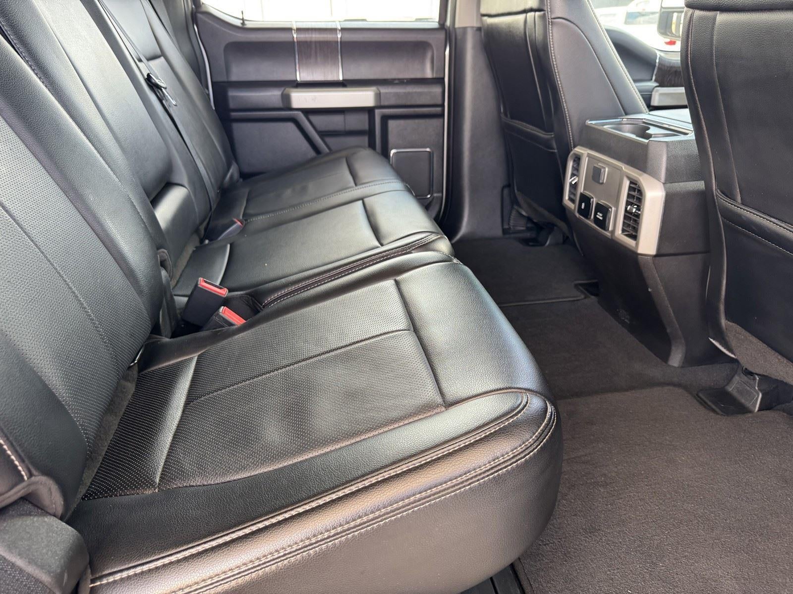 2021 Ford Super Duty F-350 DRW LARIAT