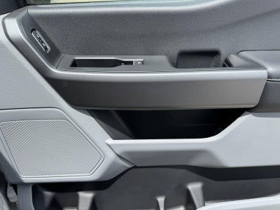 2026 Ford Super Duty F-350 DRW XLT