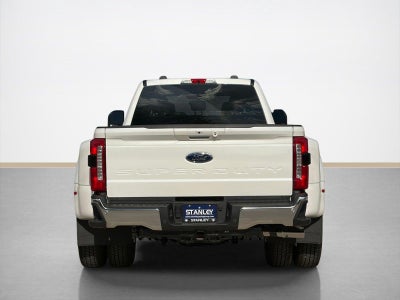 2026 Ford Super Duty F-350 DRW LARIAT