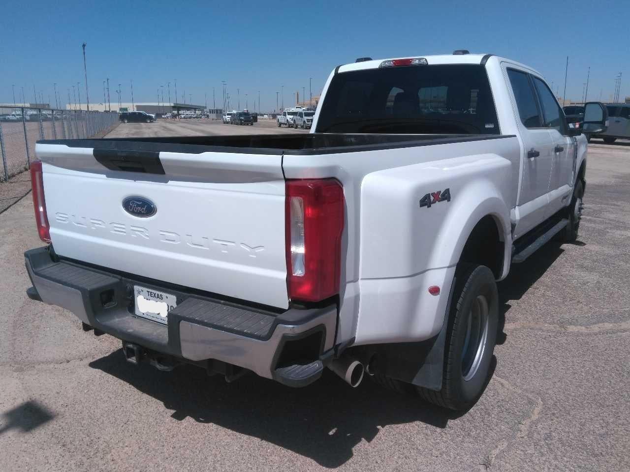 2025 Ford Super Duty F-350 DRW XLT