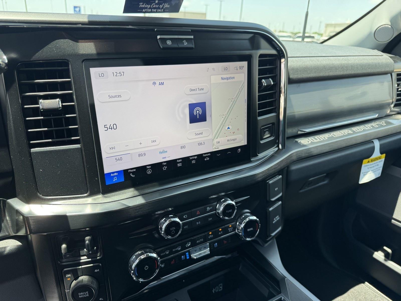 2026 Ford Super Duty F-350 DRW LARIAT