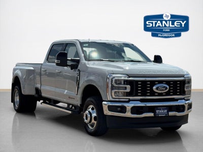 2026 Ford Super Duty F-350 DRW LARIAT
