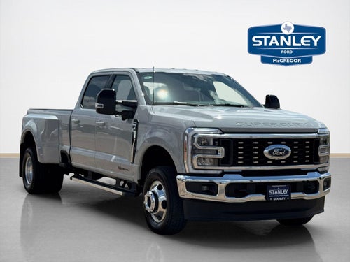 2026 Ford Super Duty F-350 DRW LARIAT