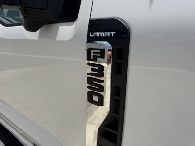 2026 Ford Super Duty F-350 DRW LARIAT