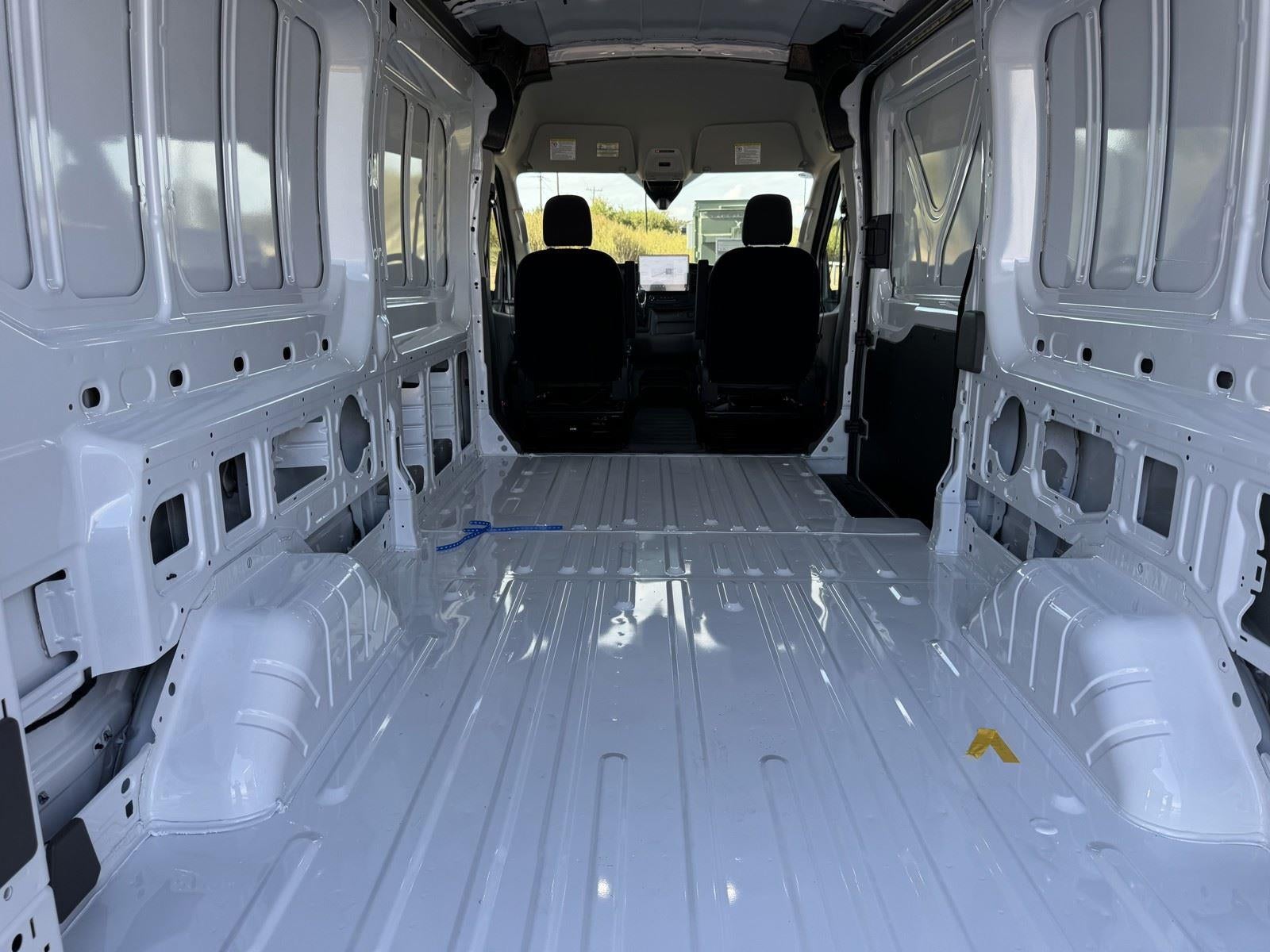 2026 Ford Transit Cargo Van T-250 148 MED RF 9150 GV