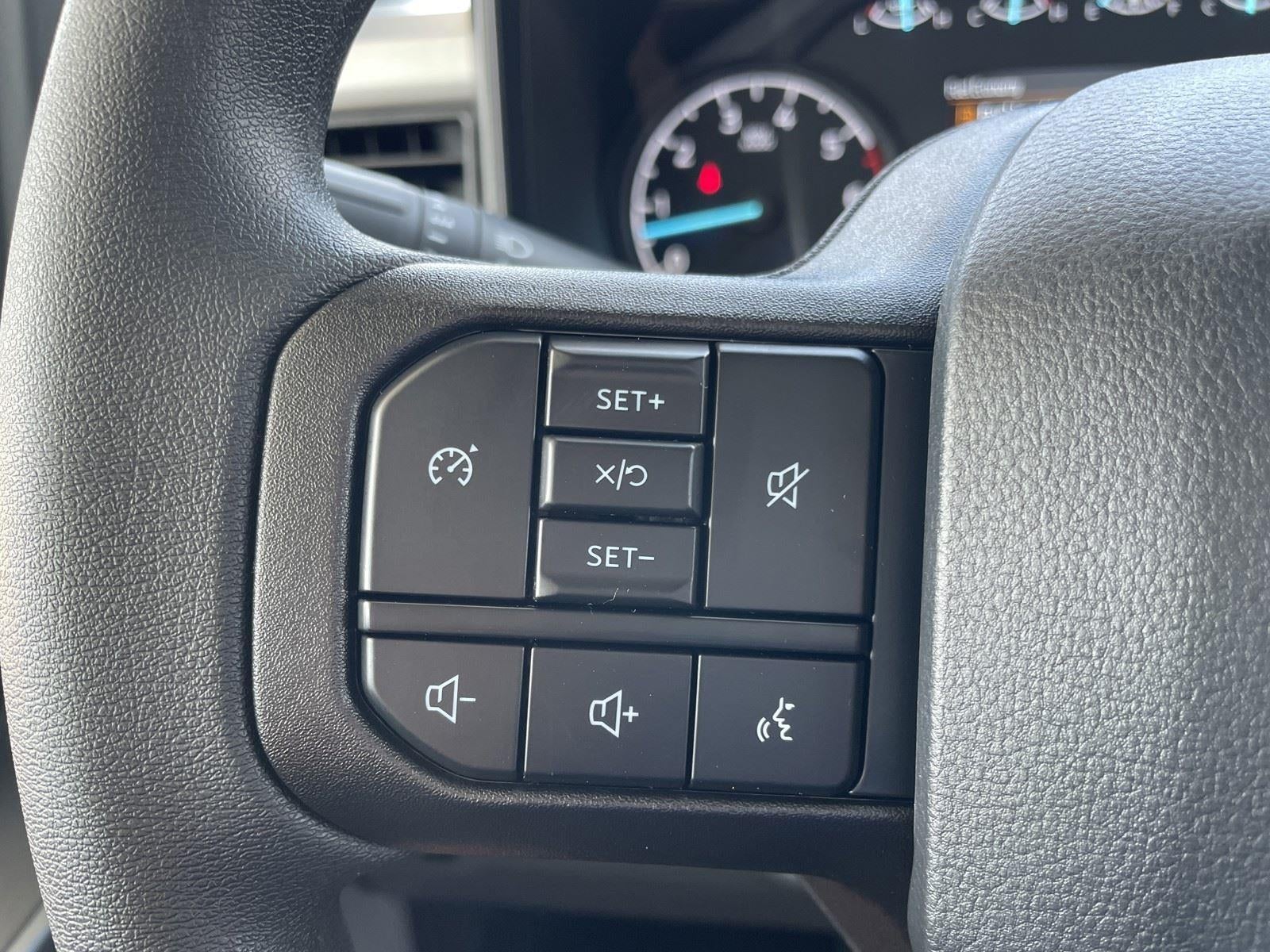 2026 Ford Super Duty F-350 SRW XLT