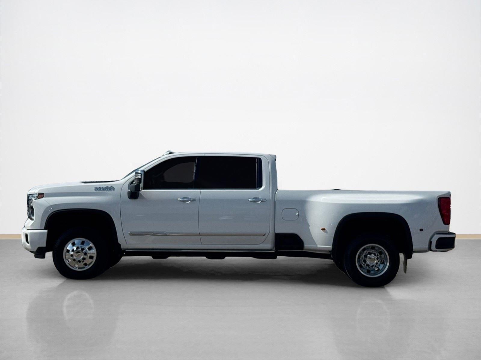 2024 Chevrolet Silverado 3500HD High Country