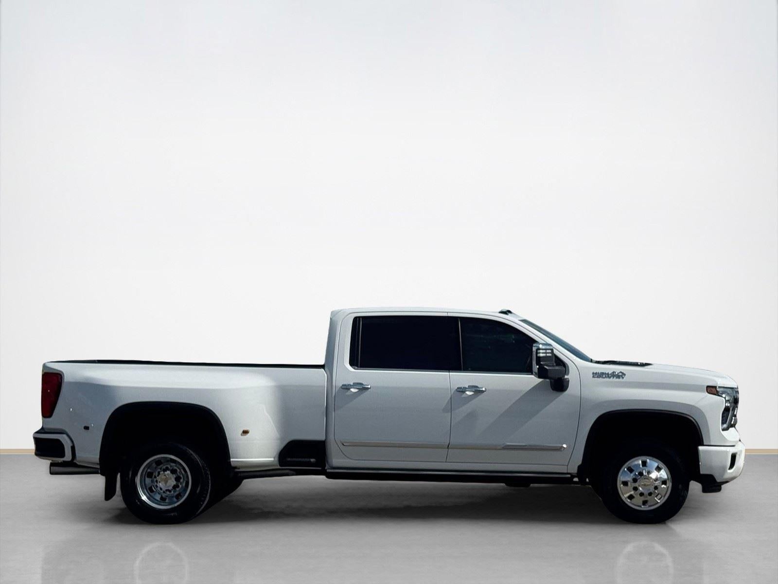 2024 Chevrolet Silverado 3500HD High Country