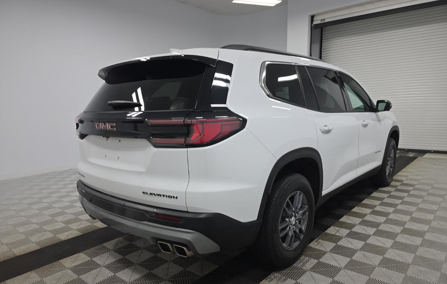 2025 GMC Acadia FWD Elevation