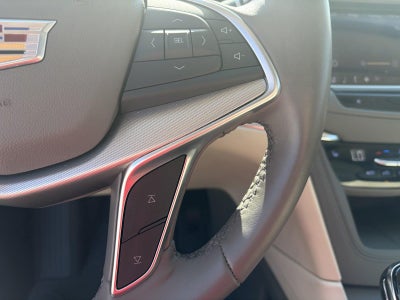 2022 Cadillac Xt5 AWD Premium Luxury