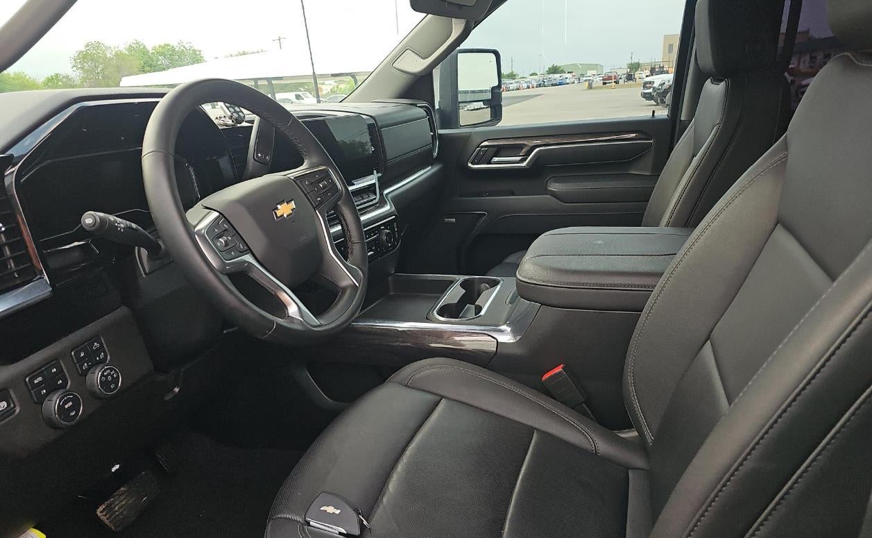 2025 Chevrolet Silverado 2500HD LTZ