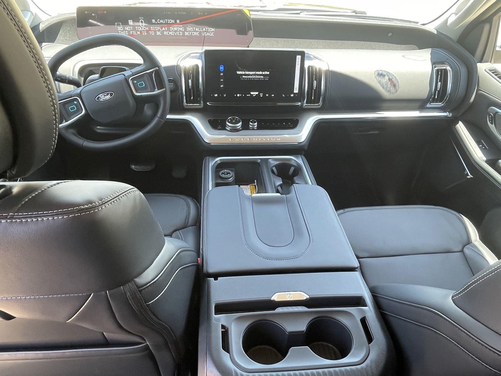 2026 Ford Expedition Platinum®