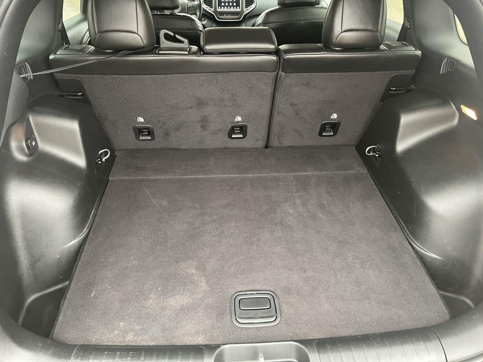 2020 Jeep Cherokee Trailhawk