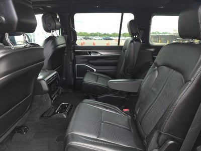 2025 Jeep Wagoneer Series II