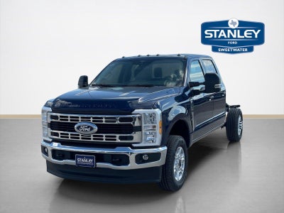 2027 Ford Super Duty F-350 SRW XL