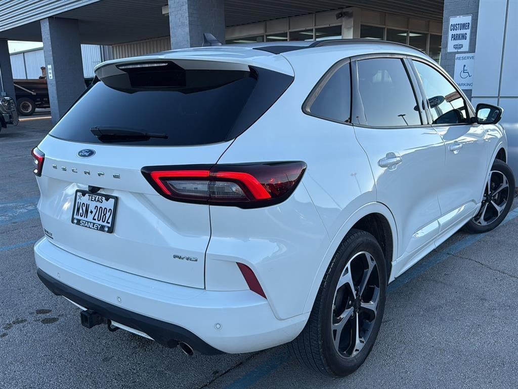 2023 Ford Escape ST-Line Select