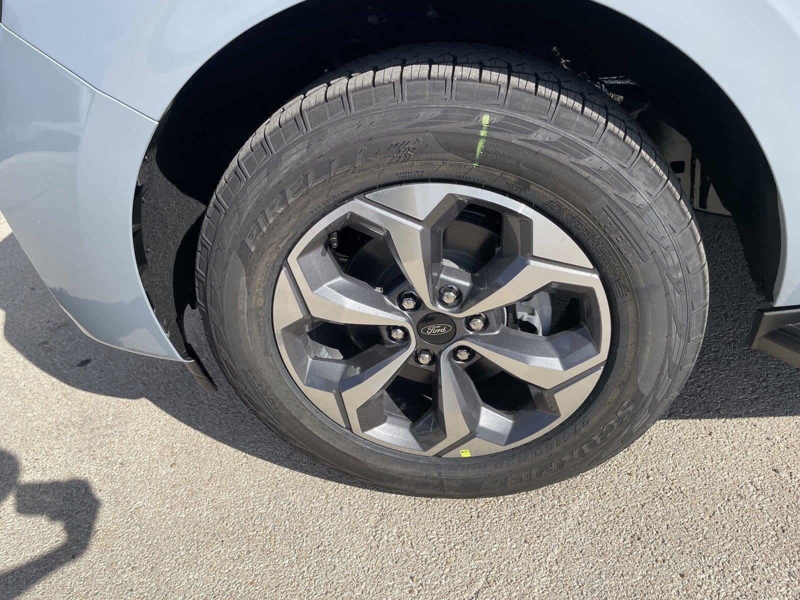 2027 Ford Expedition Active