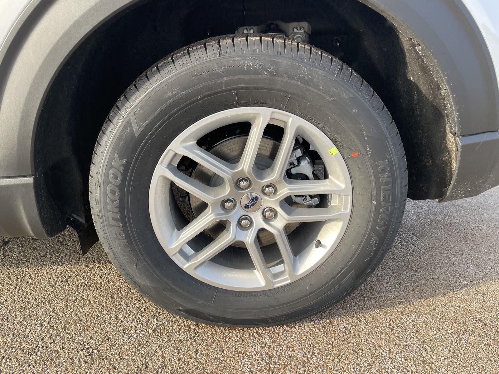 2026 Ford Explorer Active w/100A Pkg