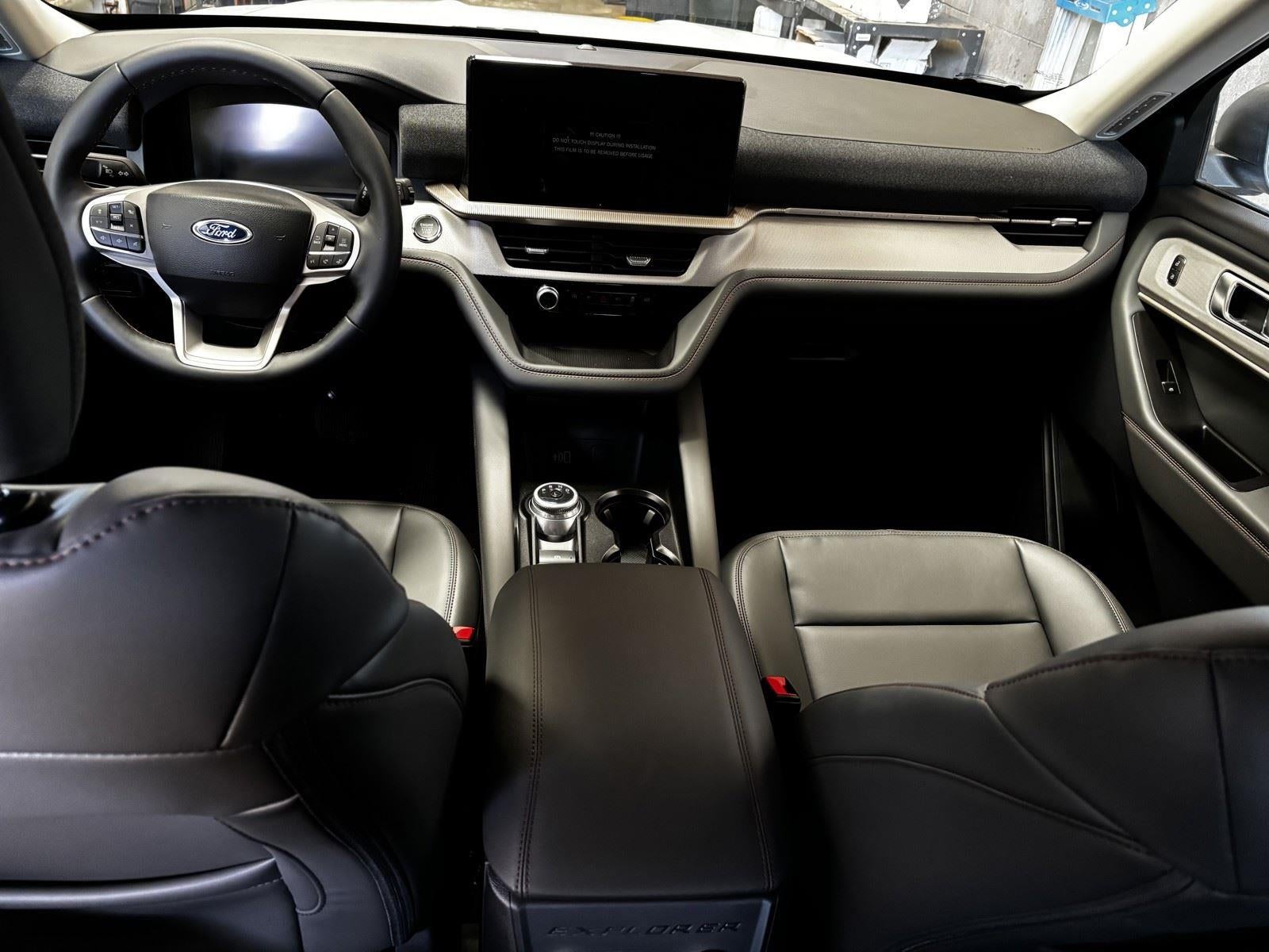 2026 Ford Explorer Active w/100A Pkg