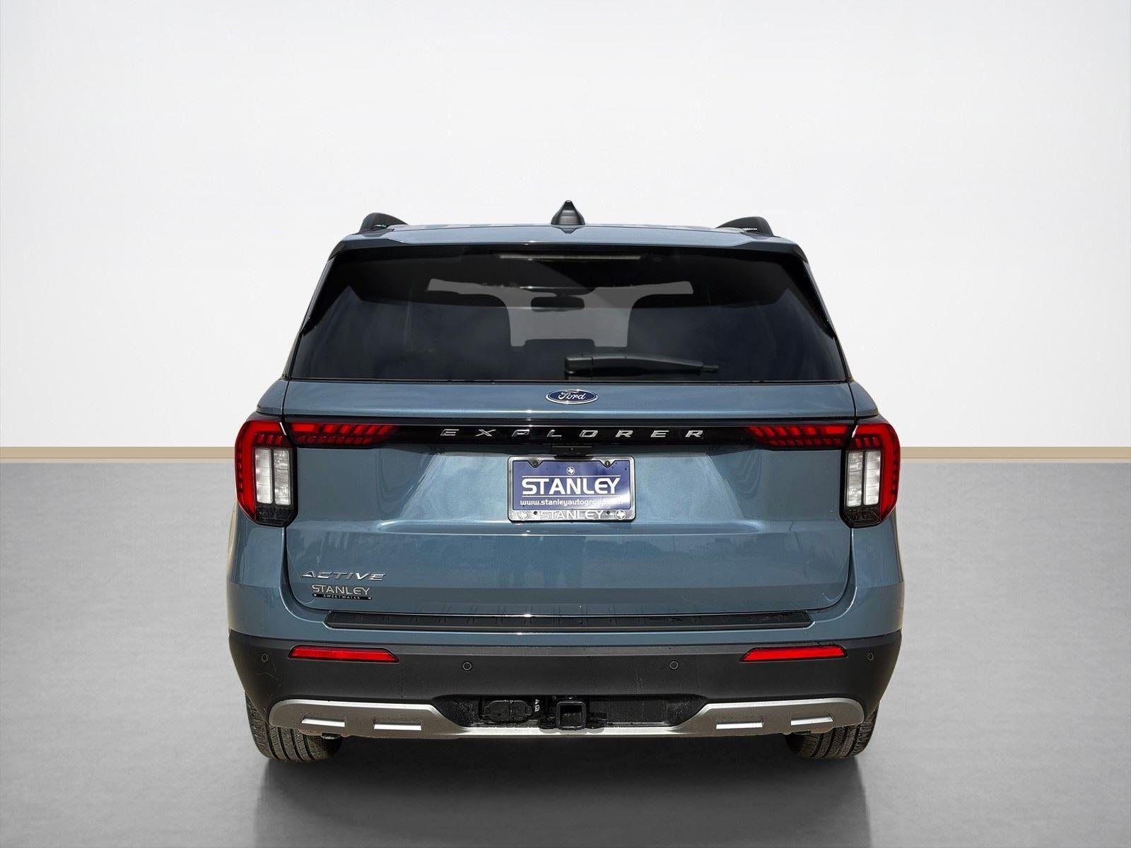 2026 Ford Explorer Active w/100A Pkg