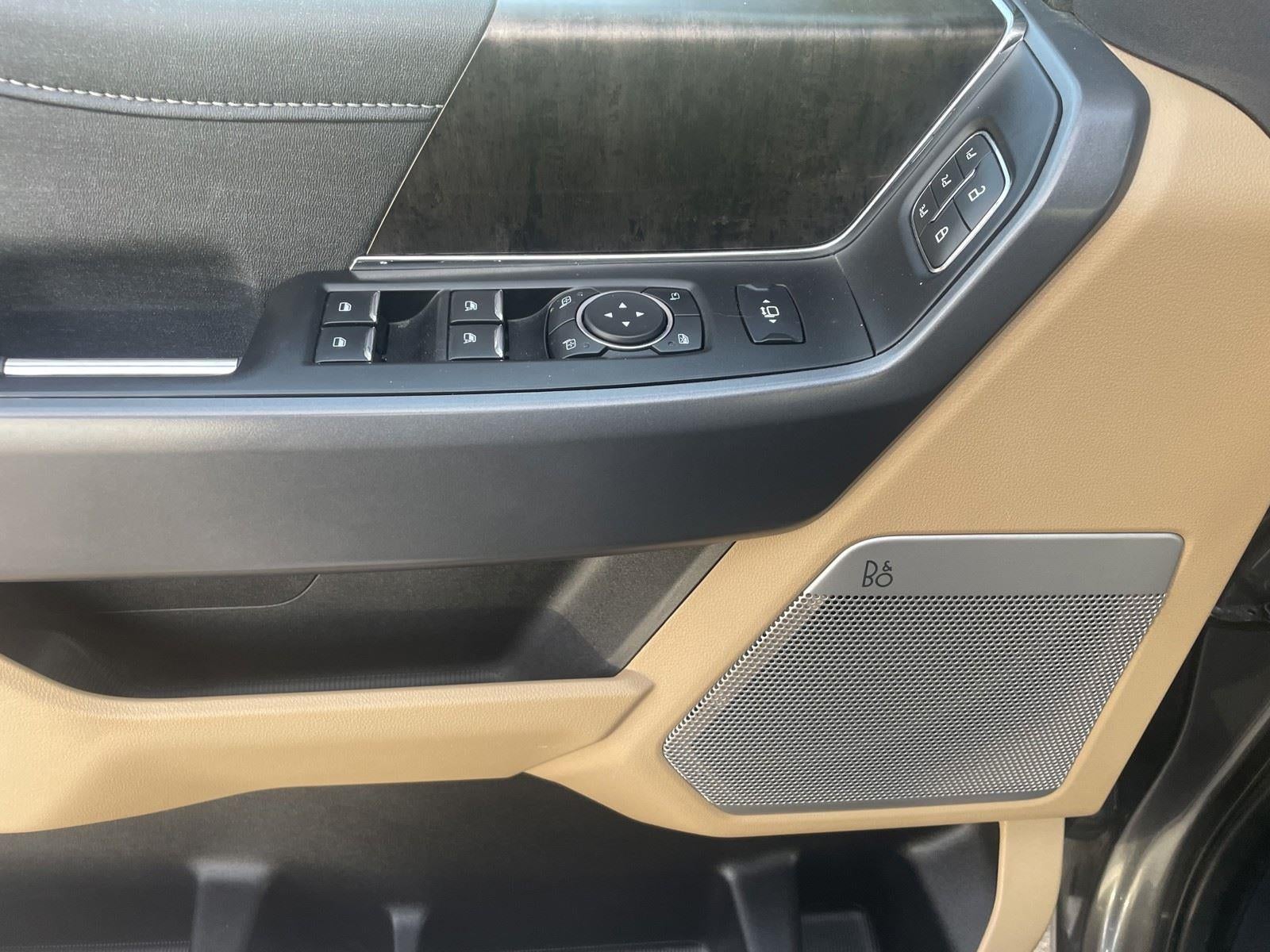 2023 Ford Super Duty F-250 SRW LARIAT