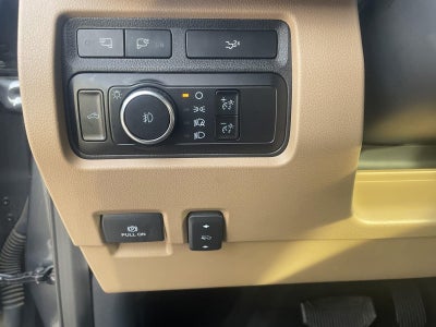 2023 Ford Super Duty F-250 SRW LARIAT