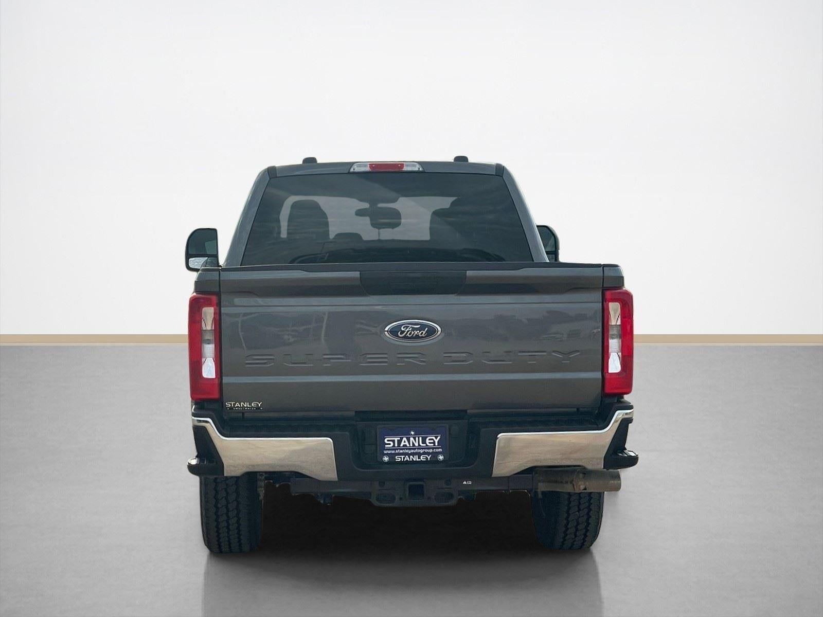 2026 Ford Super Duty F-250 SRW XLT