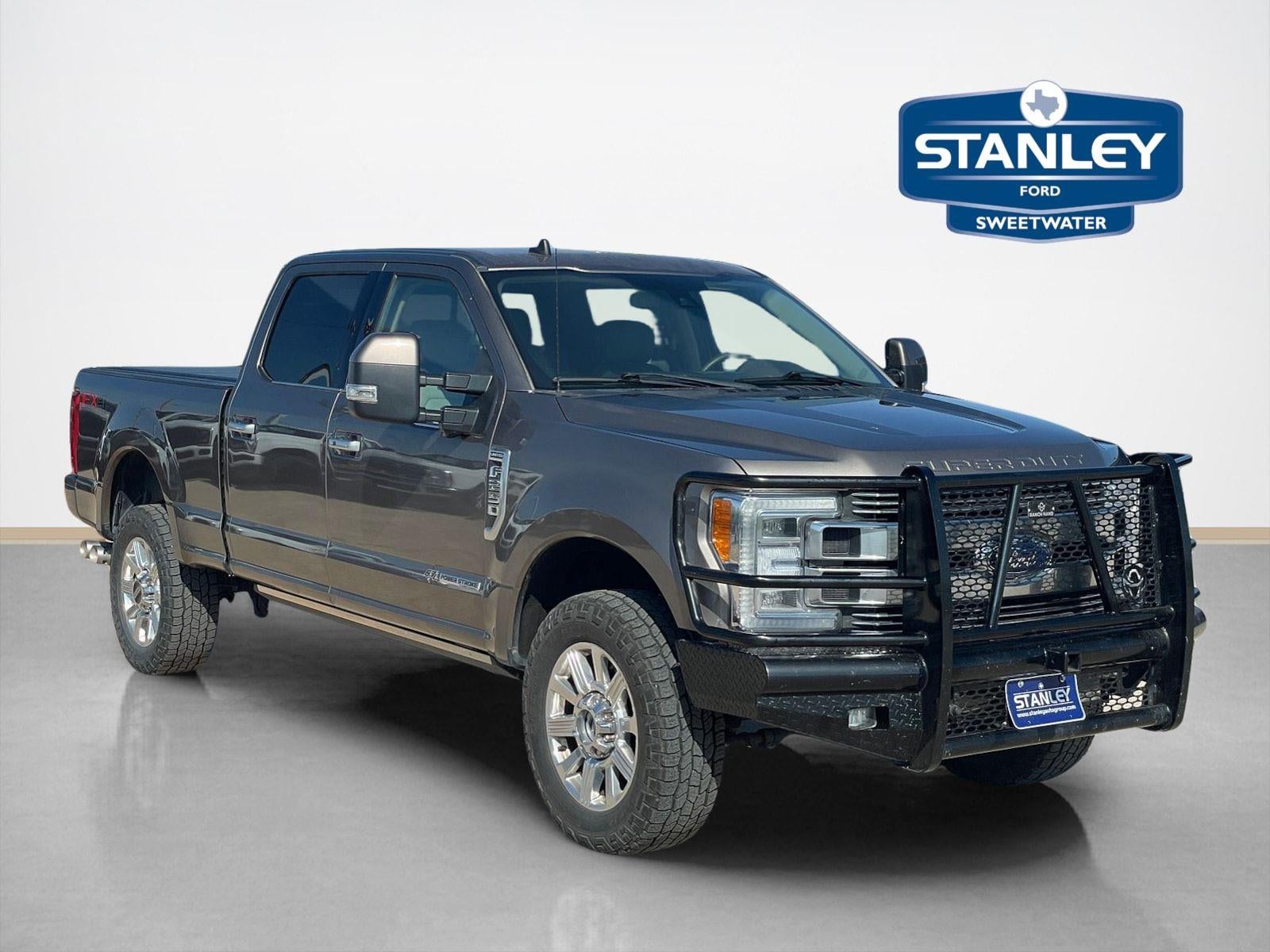 2019 Ford F-250 Limited 4x4 Crew Cab 8' Box's photo