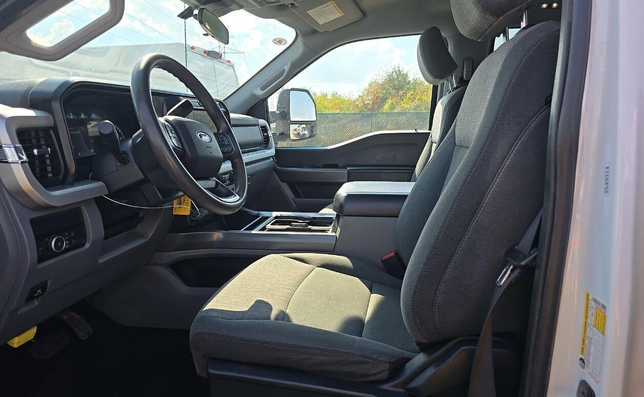 2025 Ford Super Duty F-250 SRW XLT