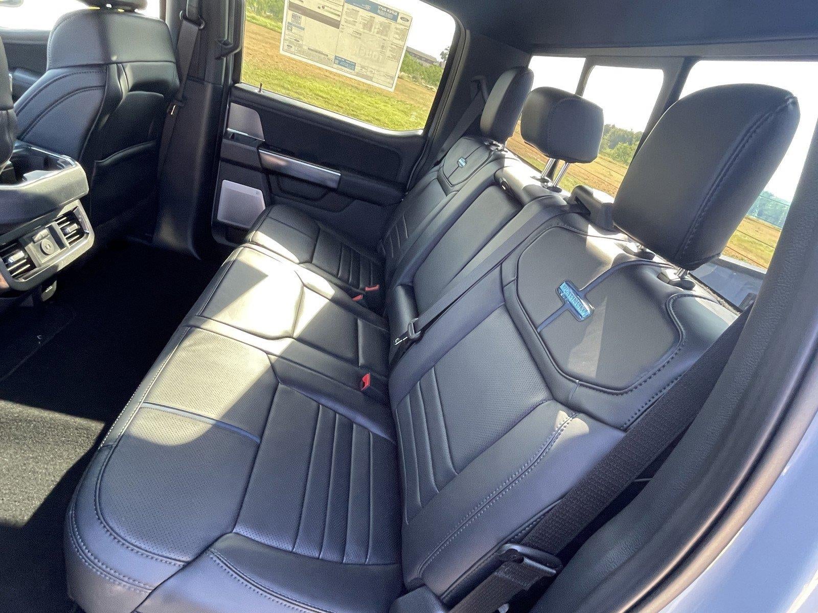 2026 Ford Super Duty F-250 SRW Platinum