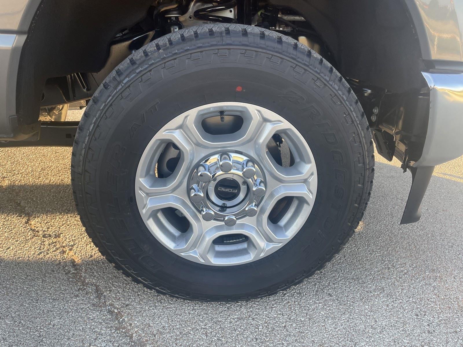 2026 Ford Super Duty F-250 SRW XLT