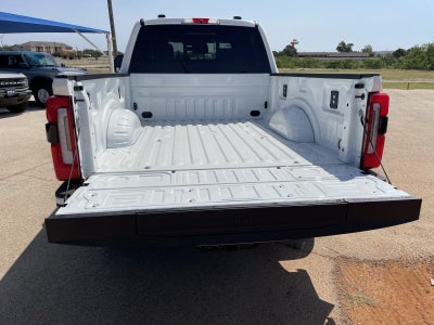 2026 Ford Super Duty F-350 SRW Platinum