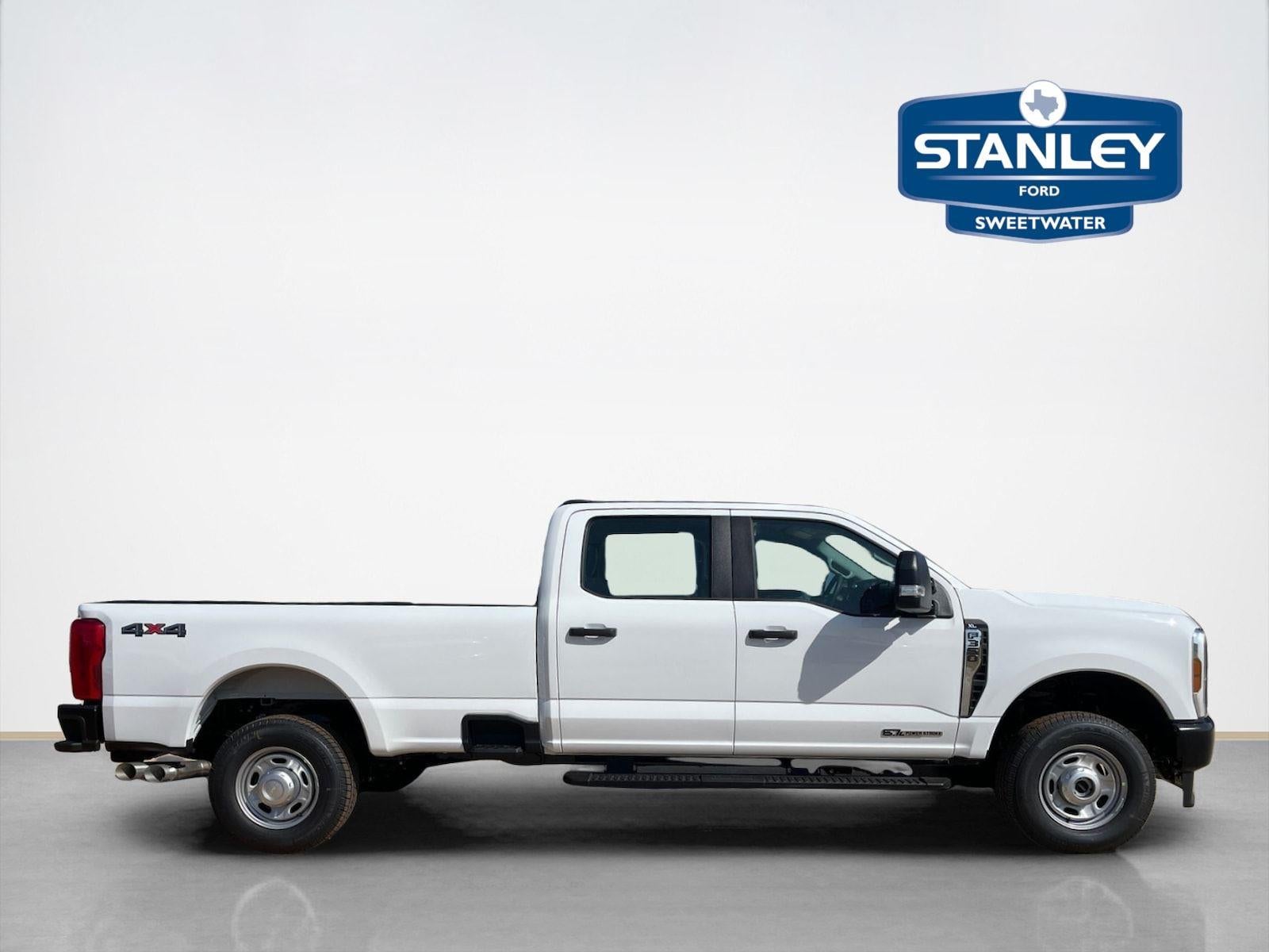 2026 Ford Super Duty F-350 SRW XL