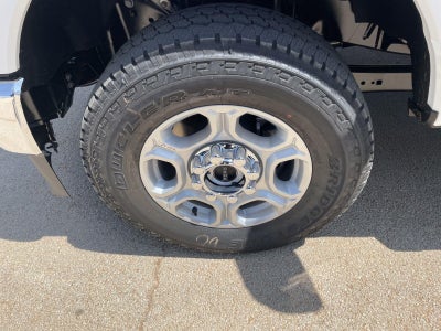 2026 Ford Super Duty F-350 SRW XLT