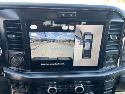 2027 Ford Super Duty F-350 DRW LARIAT