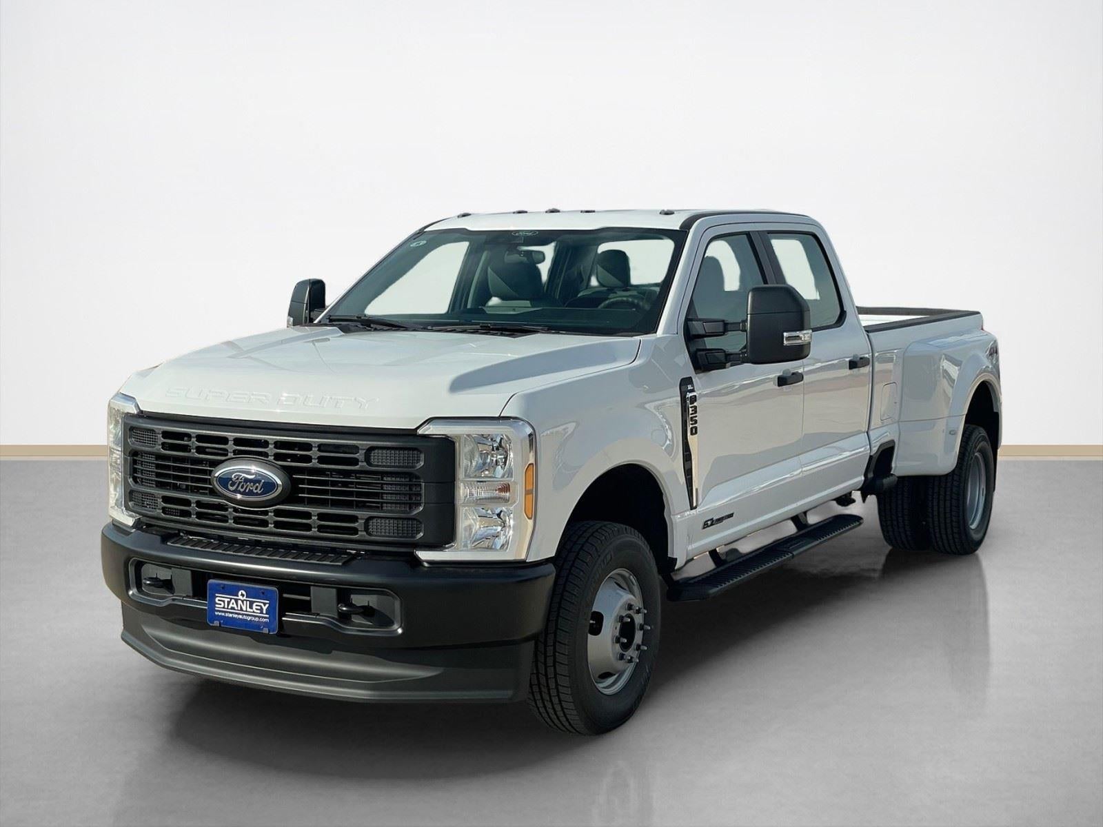 2026 Ford Super Duty F-350 DRW XL
