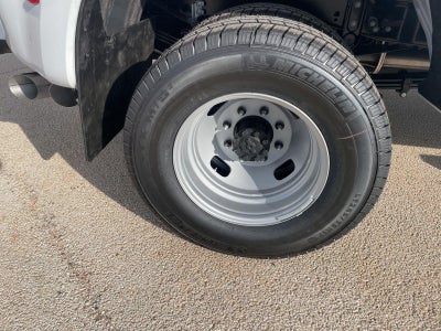 2026 Ford Super Duty F-350 DRW XL