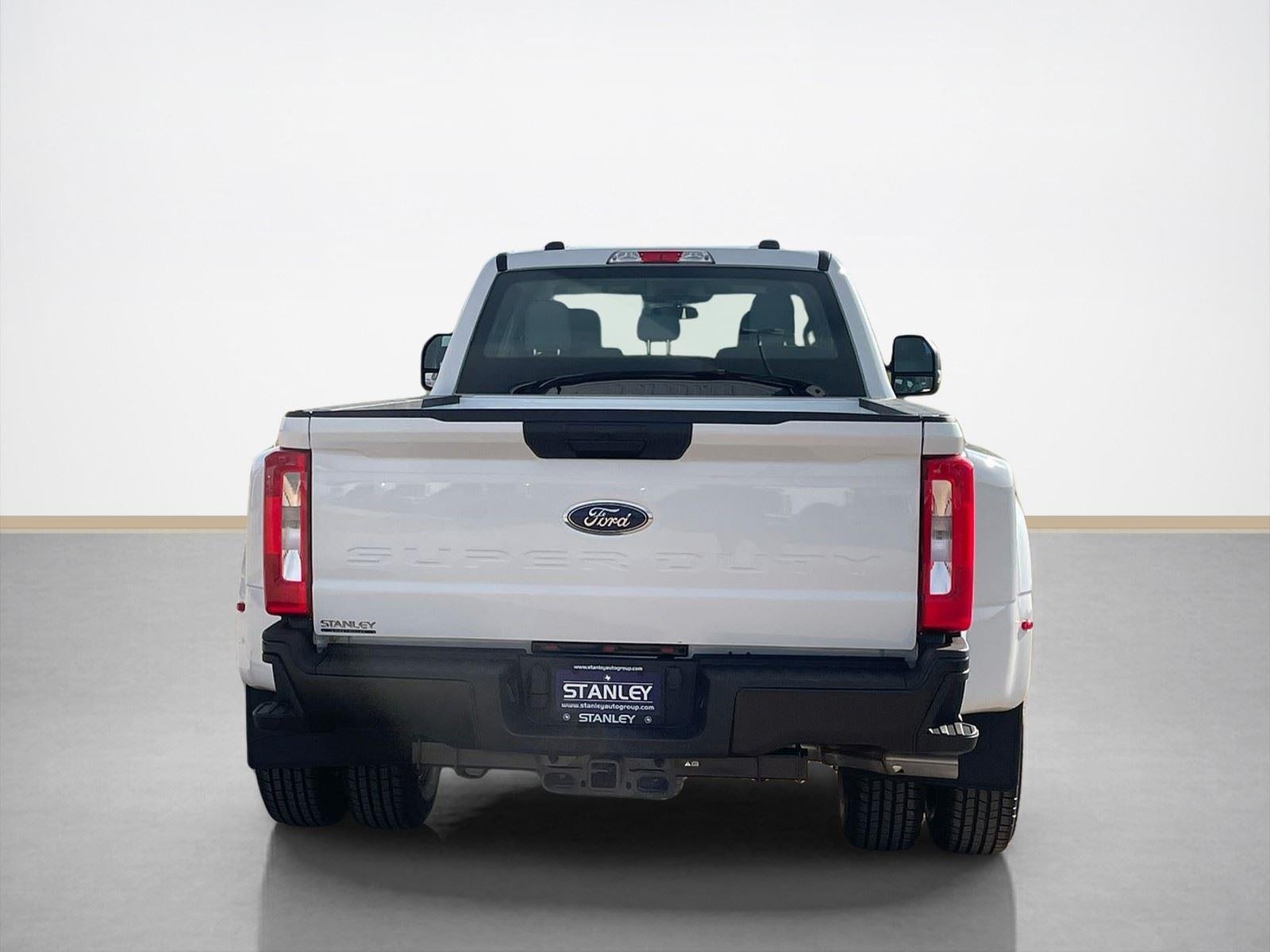 2026 Ford Super Duty F-350 DRW XL