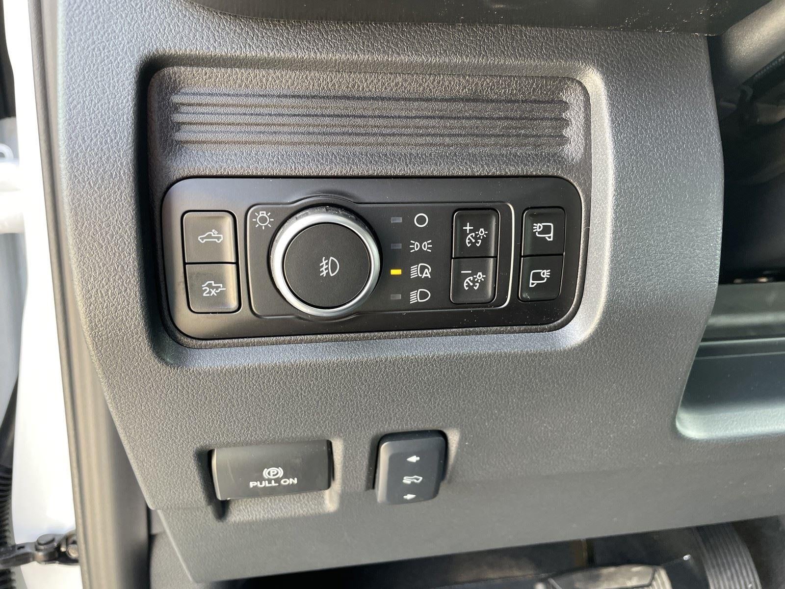 2026 Ford Super Duty F-350 DRW LARIAT