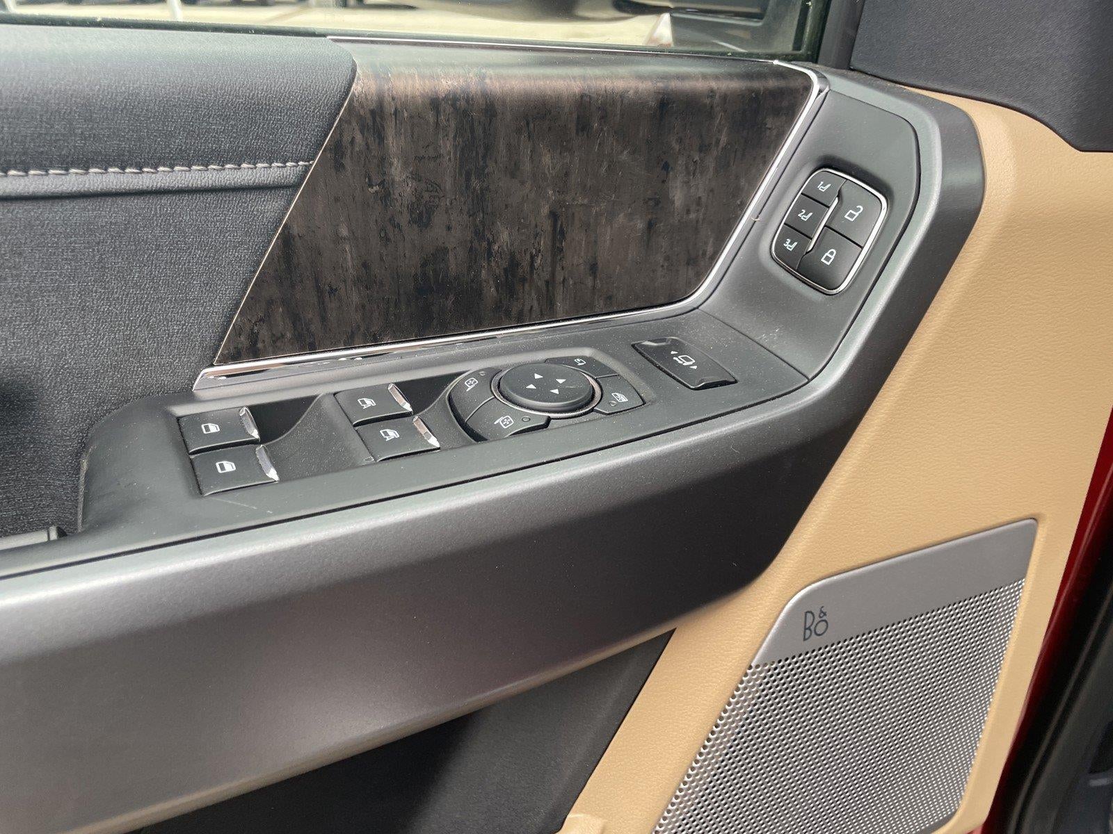 2026 Ford Super Duty F-350 Drw LARIAT